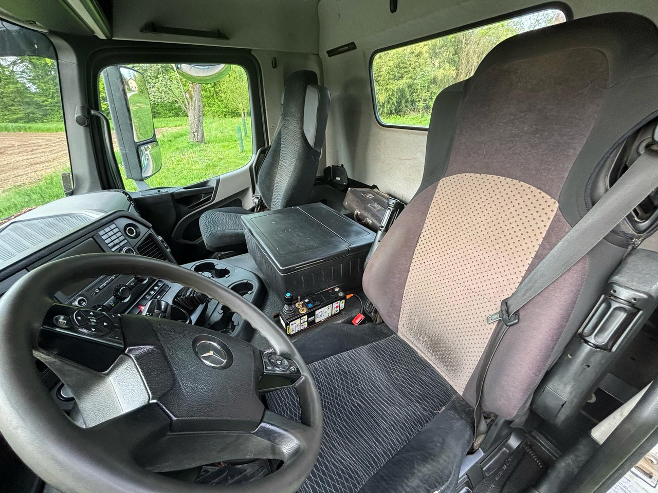 Camión portacontenedor de cadenas MERCEDES-BENZ Antos 2540: foto 13