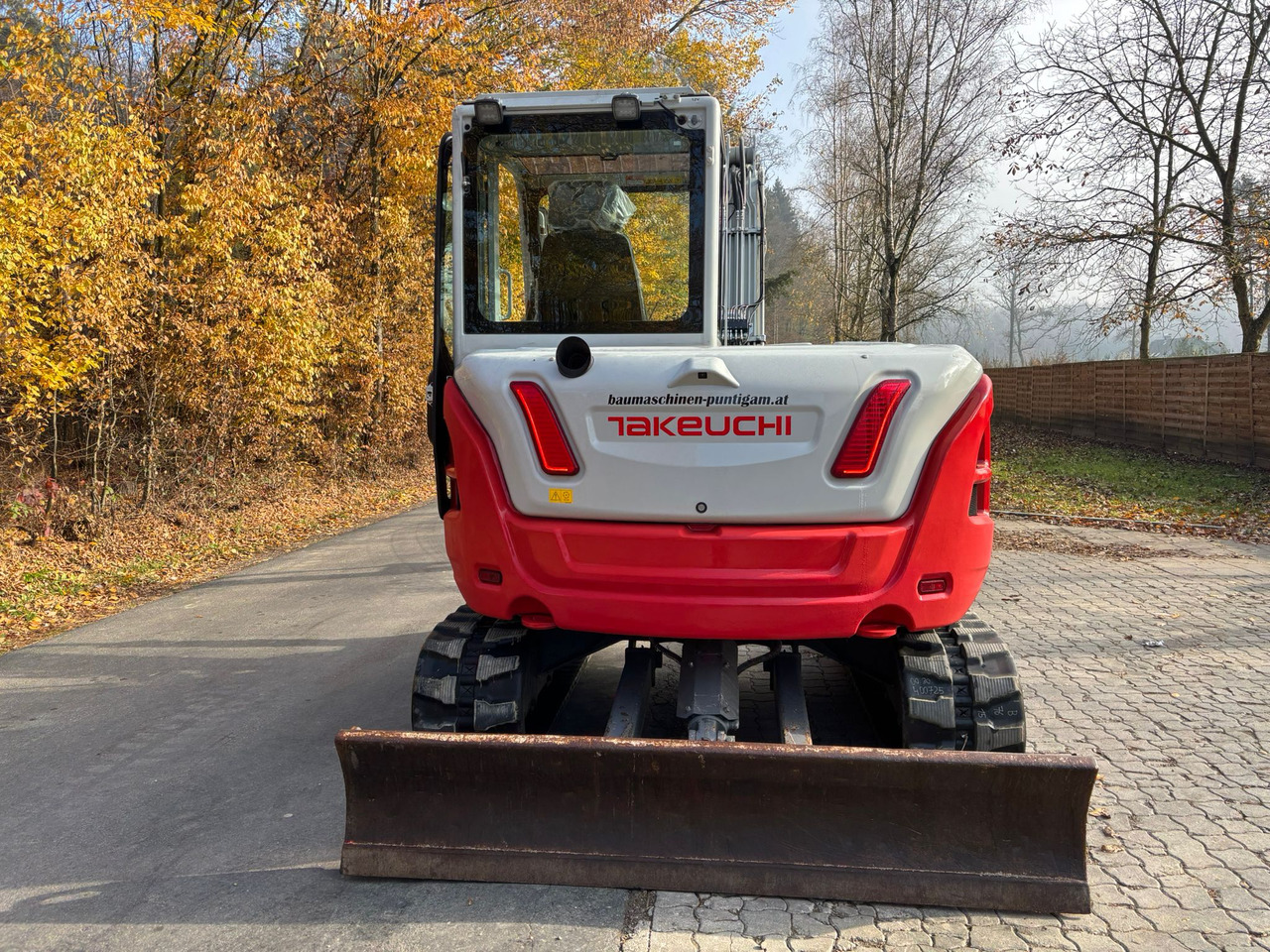 TAKEUCHI TB 370 - Miniexcavadora: foto 5 TAKEUCHI TB 370 - Miniexcavadora: foto 5
