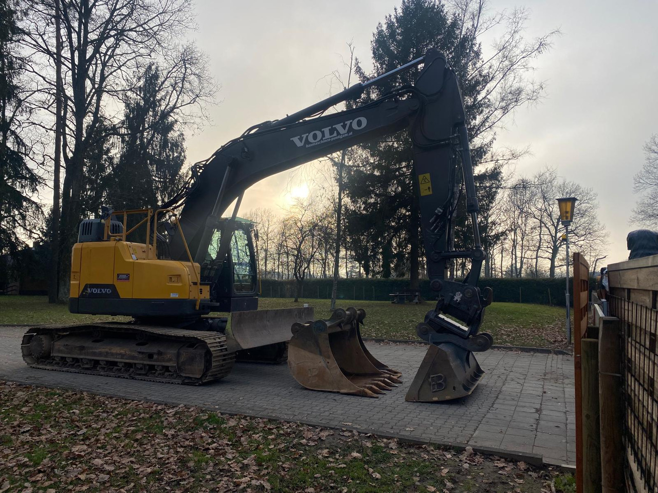 VOLVO ECR 235 EL - Excavadora de cadenas: foto 5 VOLVO ECR 235 EL - Excavadora de cadenas: foto 5