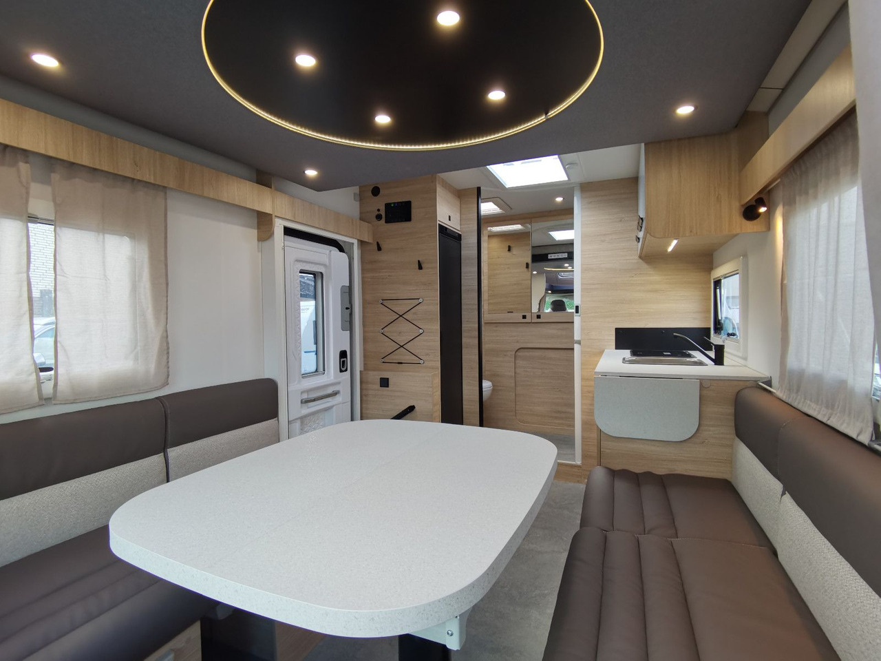 Leasing de  Chausson 640 ULTIMATE / -2026- / 180PS-8G AUTOMATIK / AHK Chausson 640 ULTIMATE / -2026- / 180PS-8G AUTOMATIK / AHK: foto 14