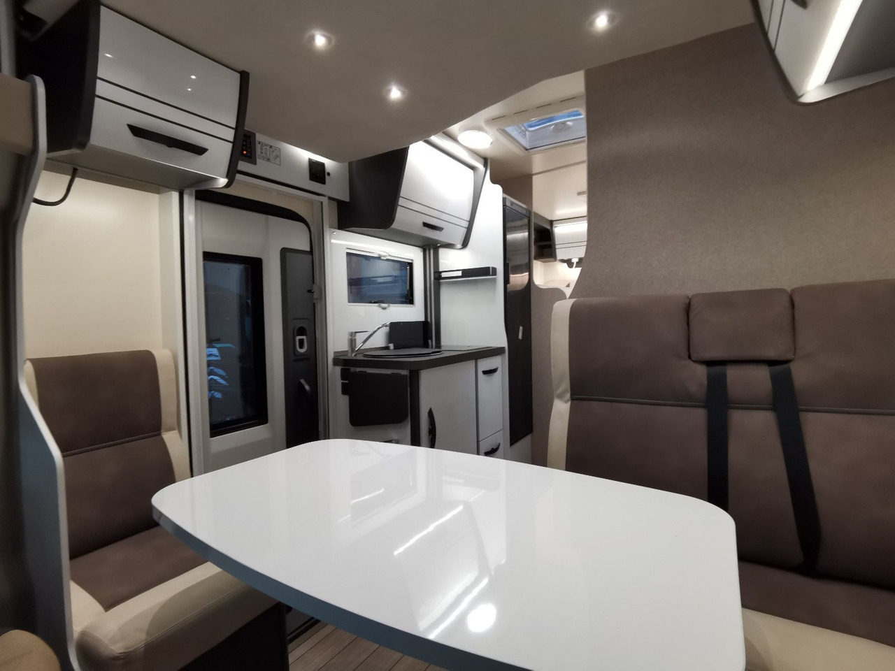 Autocaravana perfilada Forster T 699 EB /-2025-/ 140PS/ EINZELBETTEN & HUBBETT: foto 16