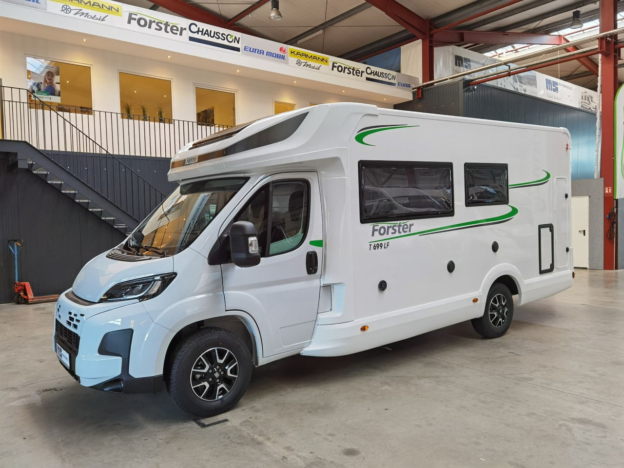 Autocaravana perfilada Forster T 699 LF /-MODELL 2025- / XXL- HUBBETT & RAUMBAD: foto 6
