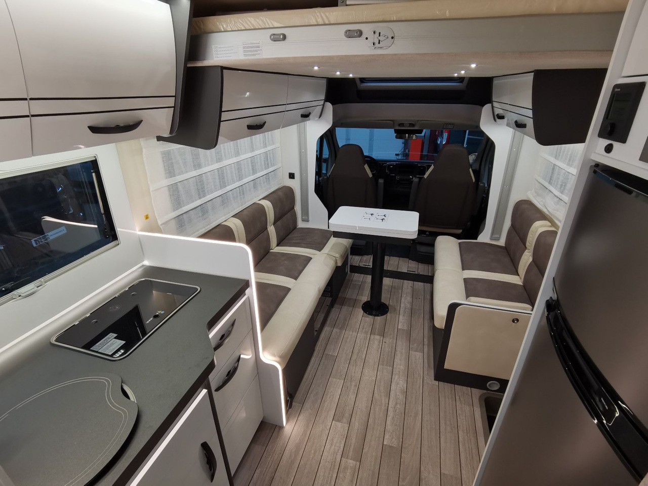 Autocaravana perfilada Forster T 699 LF /-MODELL 2025- / XXL- HUBBETT & RAUMBAD: foto 19