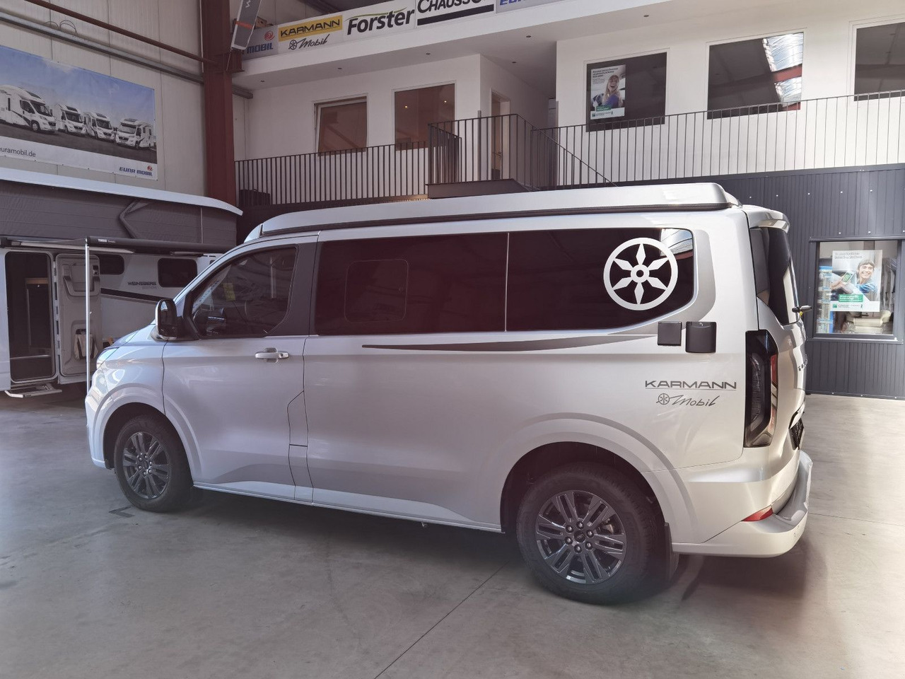 Cámper Karmann DUNCAN 500 / VIVA- PAKET / AHK. / ABVERKAUF 2026: foto 5 Cámper Karmann DUNCAN 500 / VIVA- PAKET / AHK. / ABVERKAUF 2026: foto 5