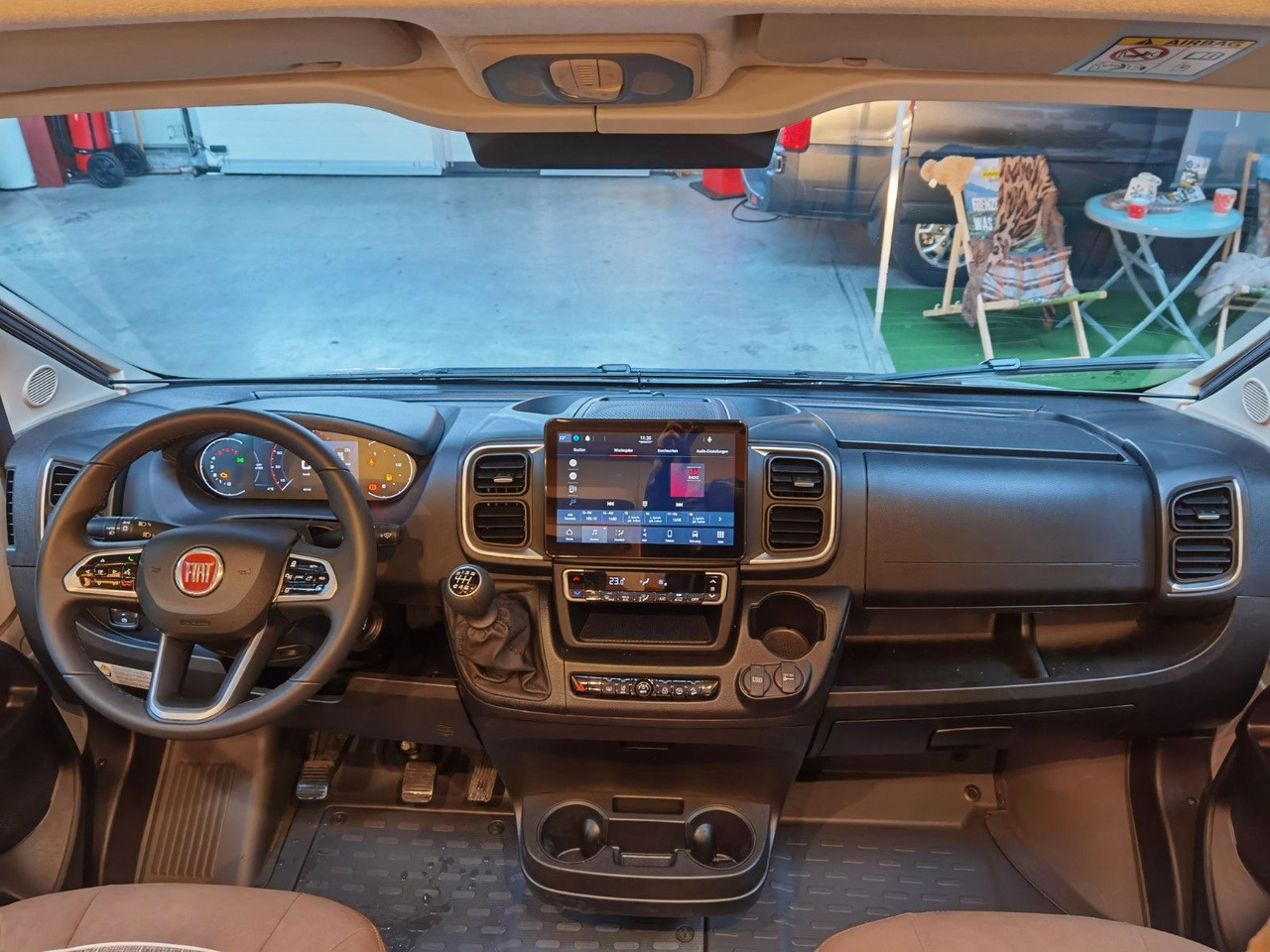 Leasing de Malibu VAN DIVERSITY GT- 640 LE K /NAVIGATION & KEYLESS Malibu VAN DIVERSITY GT- 640 LE K /NAVIGATION & KEYLESS Malibu VAN DIVERSITY GT- 640 LE K /NAVIGATION & KEYLESS Malibu VAN DIVERSITY GT- 640 LE K /NAVIGATION & KEYLESS: foto 10