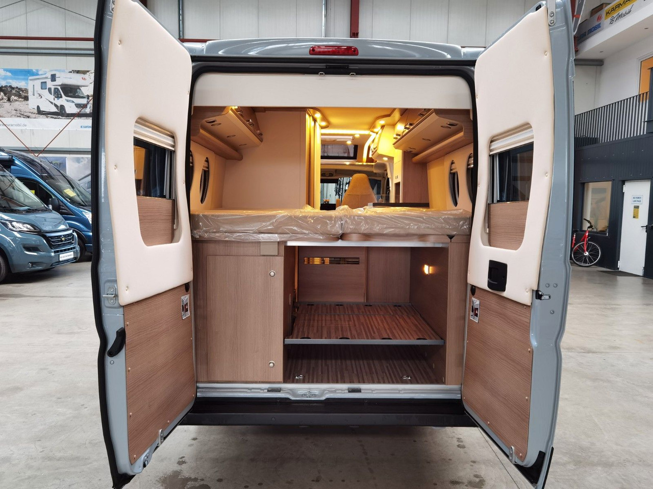 Leasing de Malibu VAN DIVERSITY GT- 640 LE K /NAVIGATION & KEYLESS Malibu VAN DIVERSITY GT- 640 LE K /NAVIGATION & KEYLESS Malibu VAN DIVERSITY GT- 640 LE K /NAVIGATION & KEYLESS Malibu VAN DIVERSITY GT- 640 LE K /NAVIGATION & KEYLESS: foto 9