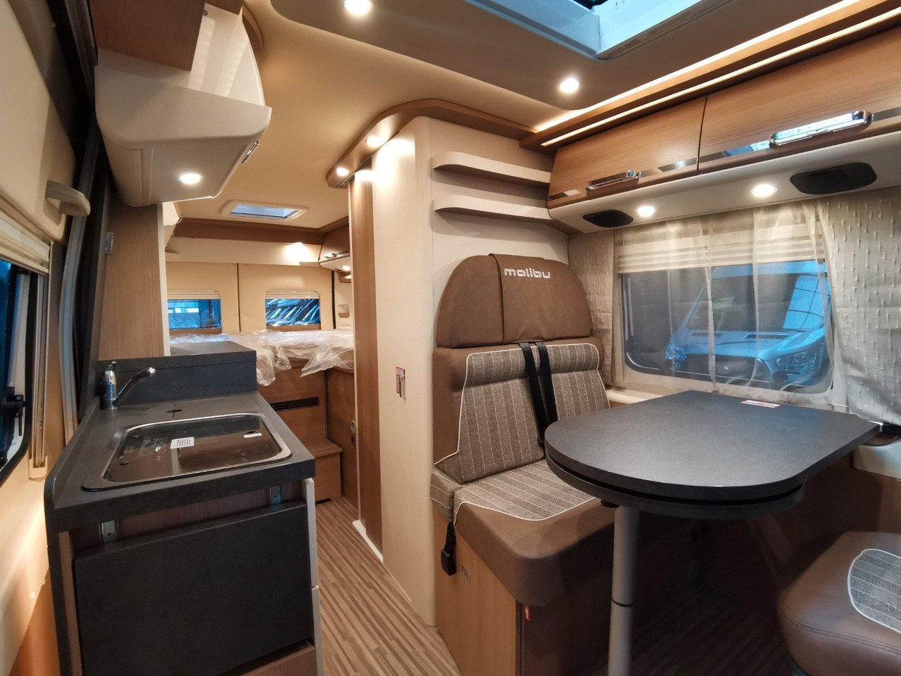 Leasing de Malibu VAN DIVERSITY GT- 640 LE K /NAVIGATION & KEYLESS Malibu VAN DIVERSITY GT- 640 LE K /NAVIGATION & KEYLESS Malibu VAN DIVERSITY GT- 640 LE K /NAVIGATION & KEYLESS Malibu VAN DIVERSITY GT- 640 LE K /NAVIGATION & KEYLESS: foto 11