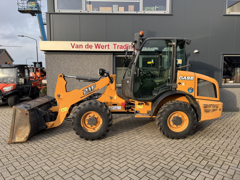Case 21F Shovel / Radlader / Wheel Loader 2016 Bucket & Forks 3970Hours - Cargadora de ruedas: foto 2 Case 21F Shovel / Radlader / Wheel Loader 2016 Bucket & Forks 3970Hours - Cargadora de ruedas: foto 2
