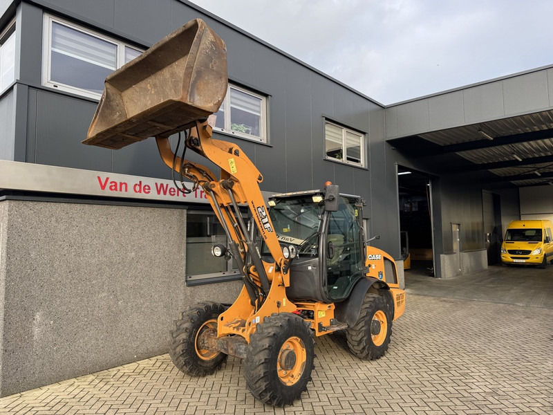 Case 21F Shovel / Radlader / Wheel Loader 2016 Bucket & Forks 3970Hours - Cargadora de ruedas: foto 3 Case 21F Shovel / Radlader / Wheel Loader 2016 Bucket & Forks 3970Hours - Cargadora de ruedas: foto 3