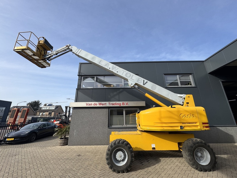 Genie S-65 DEUTZ DIESEL 1998 boomlift 21.81 Meter Werkhoogte - Plataforma telescopica: foto 5 Genie S-65 DEUTZ DIESEL 1998 boomlift 21.81 Meter Werkhoogte - Plataforma telescopica: foto 5
