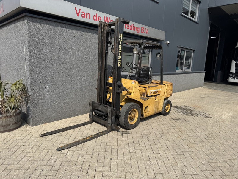 Hyster H2.50 XL Duplo 370 Sideshift isuzu diesel - Carretilla elevadora diésel: foto 2 Hyster H2.50 XL Duplo 370 Sideshift isuzu diesel - Carretilla elevadora diésel: foto 2