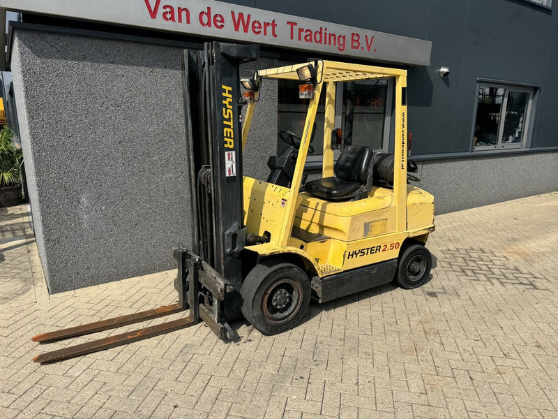 Hyster H2.50XM Triplo 470 Freelift / Sideshift LPG 1995 - Carretilla elevadora de gas: foto 2 Hyster H2.50XM Triplo 470 Freelift / Sideshift LPG 1995 - Carretilla elevadora de gas: foto 2