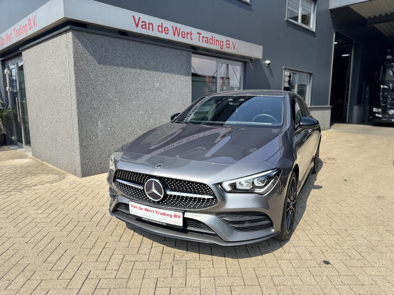 Mercedes-Benz CLA-Klasse 250e - Coche: foto 2 Mercedes-Benz CLA-Klasse 250e - Coche: foto 2