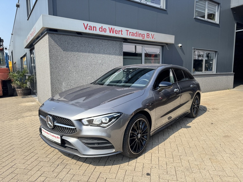Mercedes-Benz CLA-Klasse 250e Shooting Brake Hybride Amg Pakket Night Pakket Burmester Audio Automaat 2021 APK 8-2027 - Coche: foto 1 Mercedes-Benz CLA-Klasse 250e Shooting Brake Hybride Amg Pakket Night Pakket Burmester Audio Automaat 2021 APK 8-2027 - Coche: foto 1