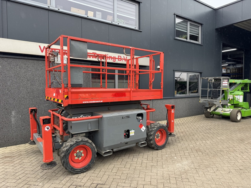 Skyjack SJ 6832RT Schaarhoogwerker / Scissor / Arbeitsbuhne 2016 4X4 Kubota Diesel 12M Werkhoogte - Plataforma de tijeras: foto 2 Skyjack SJ 6832RT Schaarhoogwerker / Scissor / Arbeitsbuhne 2016 4X4 Kubota Diesel 12M Werkhoogte - Plataforma de tijeras: foto 2