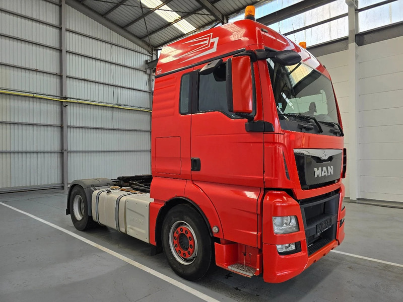 MAN TGX 18.440 EURO 6 / PTO / AIRCO - Cabeza tractora: foto 3 MAN TGX 18.440 EURO 6 / PTO / AIRCO - Cabeza tractora: foto 3