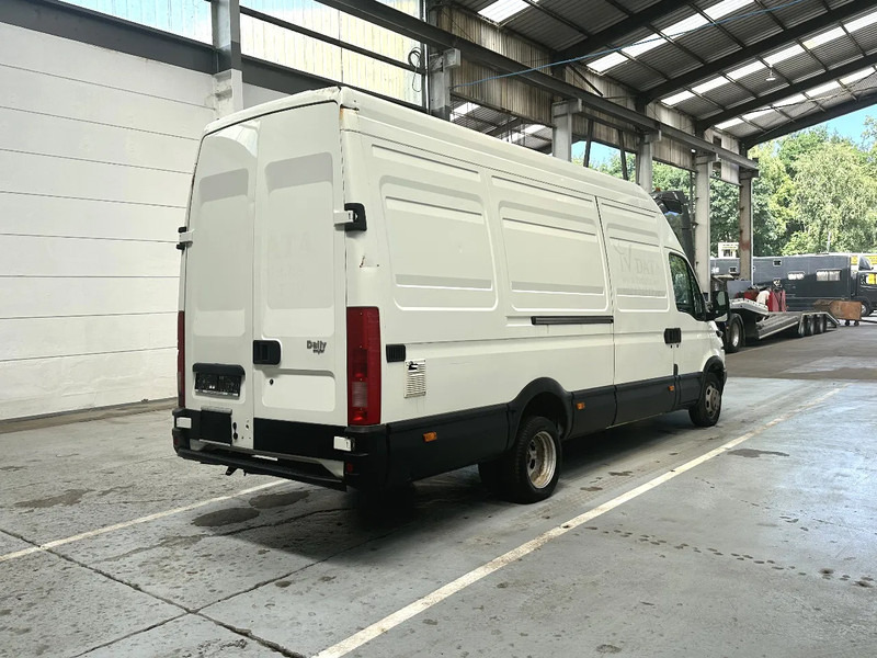 Iveco Daily 35C13 AIRCO / MOTORPROBLEEM -PROBLEME DE MOTEUR - Furgón: foto 5 Iveco Daily 35C13 AIRCO / MOTORPROBLEEM -PROBLEME DE MOTEUR - Furgón: foto 5