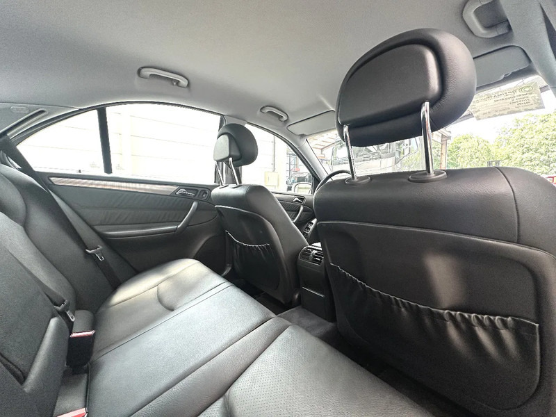 Sedan Mercedes-Benz C-Klasse C30 CDI / AMG /DIESEL TURBO 33795 km: foto 14