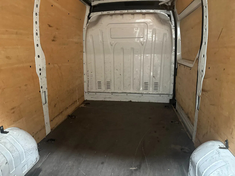 Renault Master 2.3 - Furgón: foto 5 Renault Master 2.3 - Furgón: foto 5