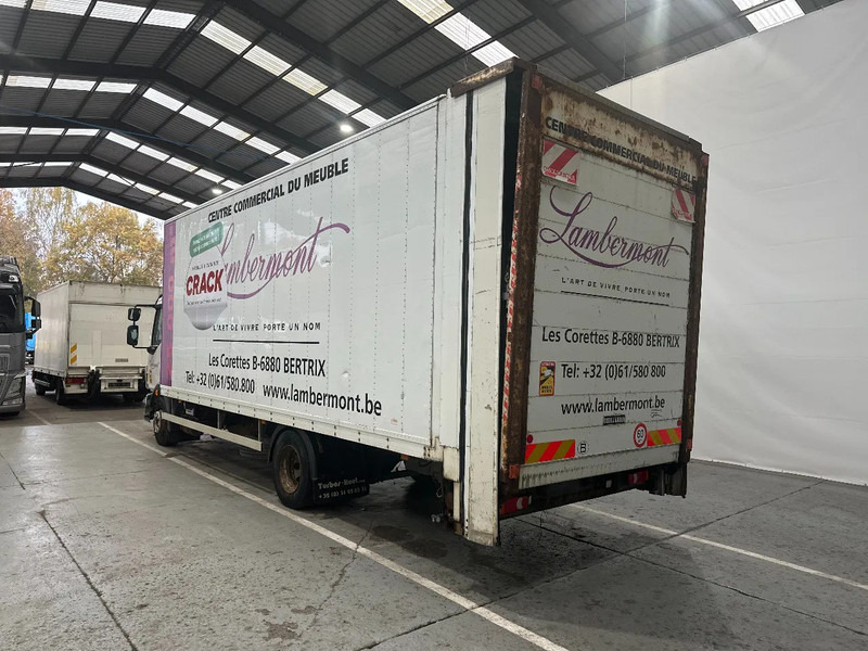 Volvo FL 240 VERHUISWAGEN / CAMION DE DÉMÉNAGEMENT - Camión caja cerrada: foto 2 Volvo FL 240 VERHUISWAGEN / CAMION DE DÉMÉNAGEMENT - Camión caja cerrada: foto 2