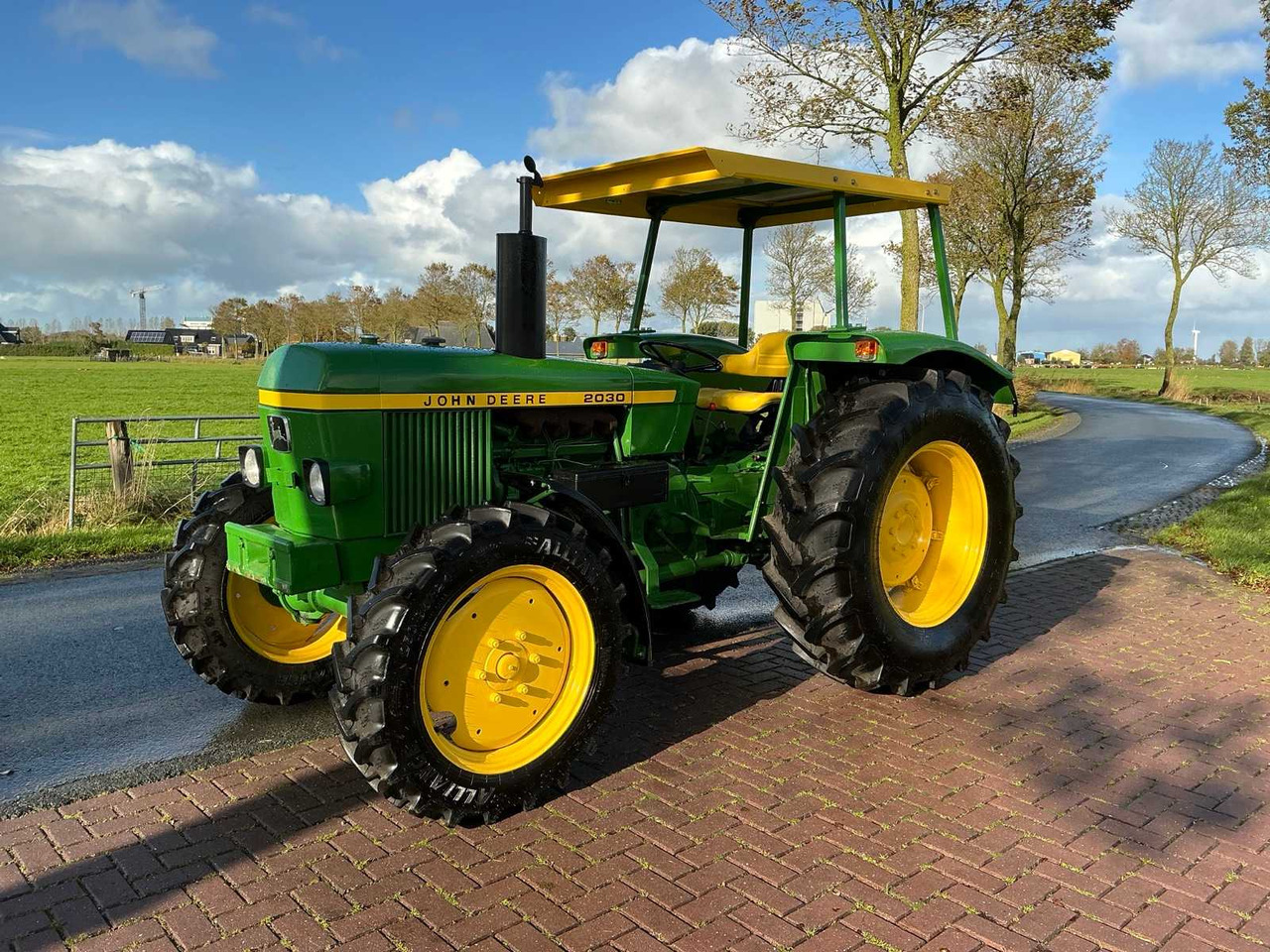 Tractor 1977 JOHN DEERE 2030S ALL-WHEEL DRIVE FARM TRACTOR: foto 19