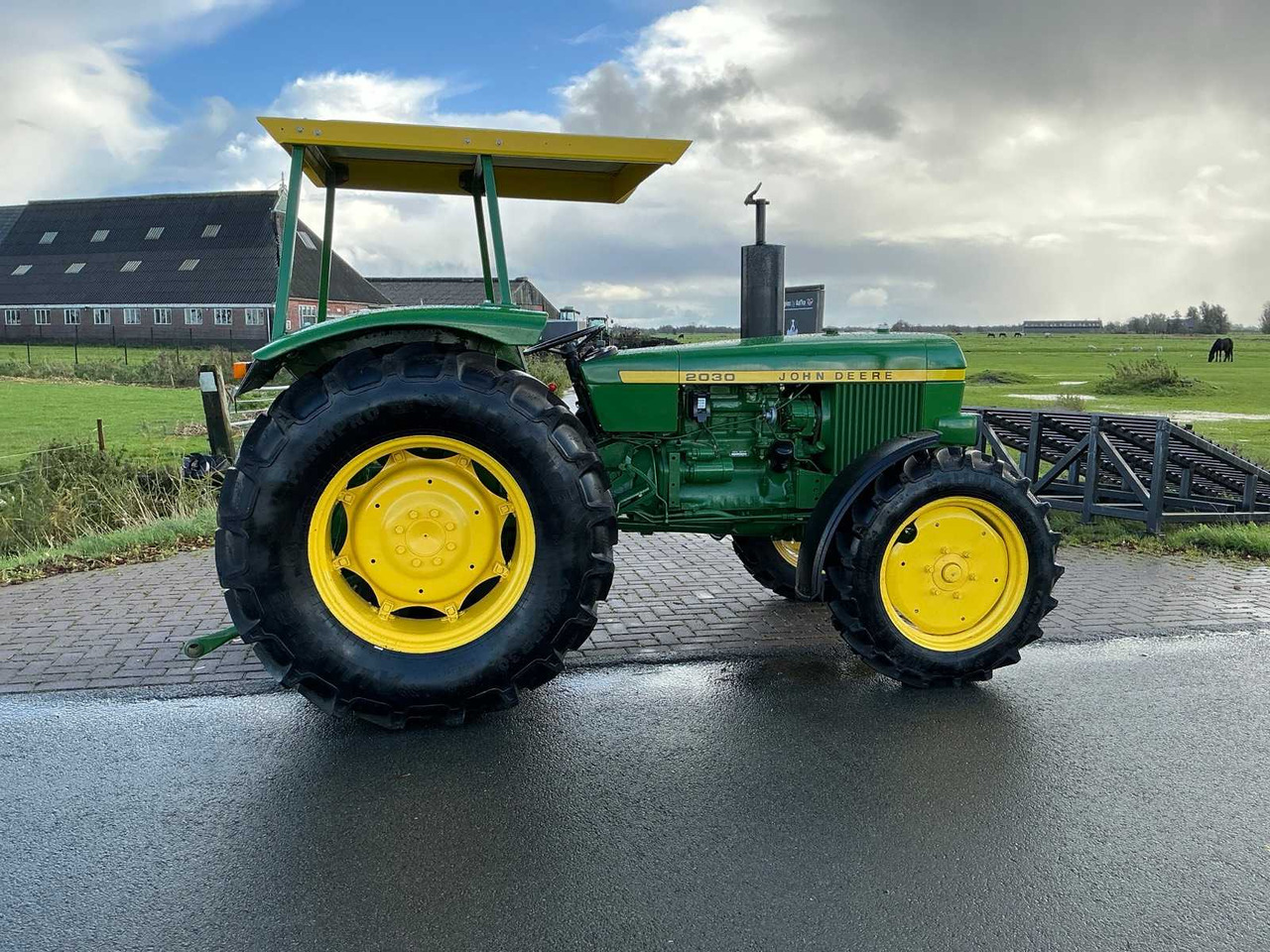 Tractor 1977 JOHN DEERE 2030S ALL-WHEEL DRIVE FARM TRACTOR: foto 7