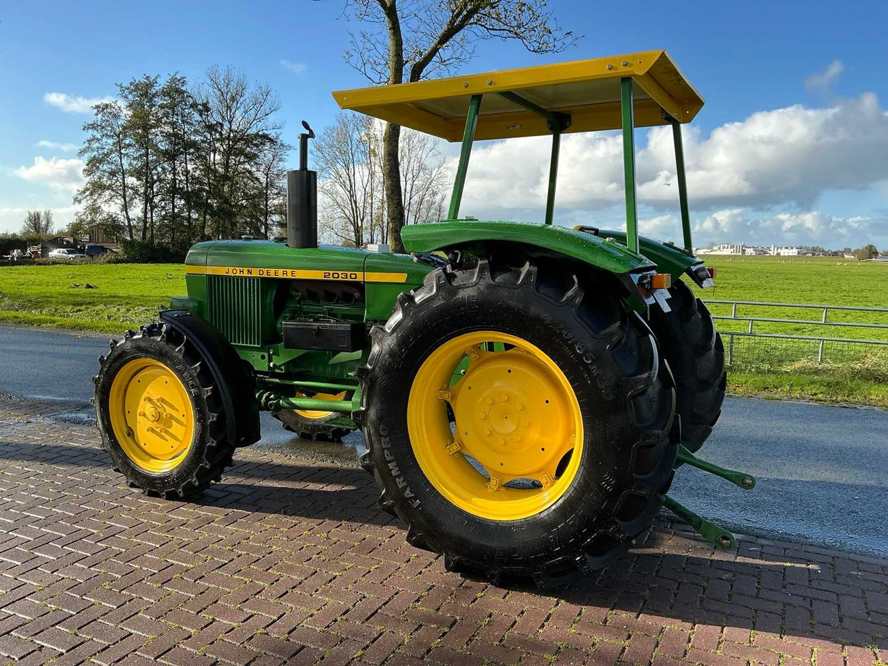 Tractor 1977 JOHN DEERE 2030S ALL-WHEEL DRIVE FARM TRACTOR: foto 17