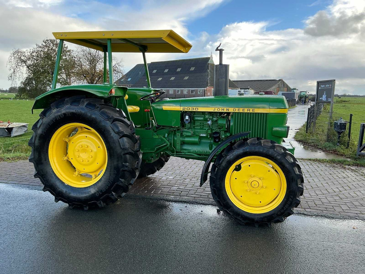 Tractor 1977 JOHN DEERE 2030S ALL-WHEEL DRIVE FARM TRACTOR: foto 6