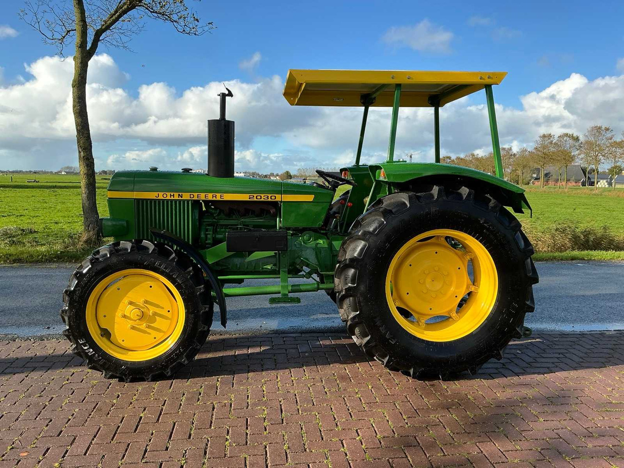 Tractor 1977 JOHN DEERE 2030S ALL-WHEEL DRIVE FARM TRACTOR: foto 18
