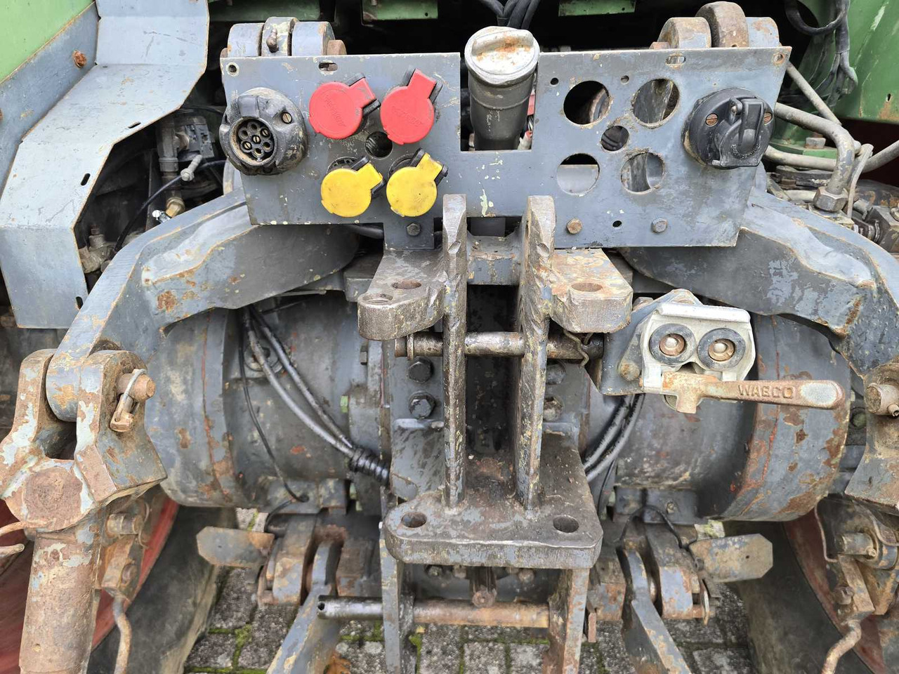 Tractor 1986 FENDT 612 LSA TURBOMATIK ALL-WHEEL DRIVE FARM TRACTOR: foto 6