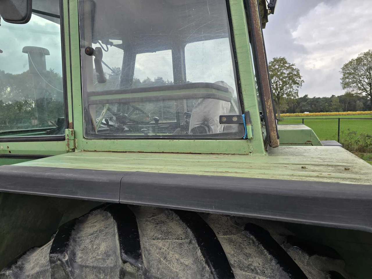 Tractor 1986 FENDT 612 LSA TURBOMATIK ALL-WHEEL DRIVE FARM TRACTOR: foto 11