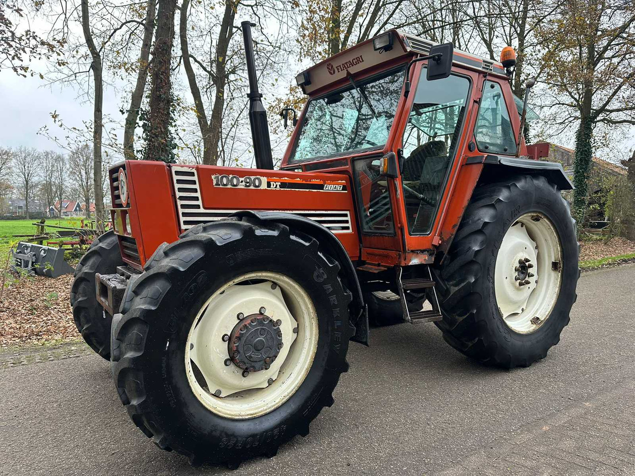 1988 FIAT 100-90 DT ALL-WHEEL DRIVE AGRICULTURAL TRACTOR - Tractor: foto 1 1988 FIAT 100-90 DT ALL-WHEEL DRIVE AGRICULTURAL TRACTOR - Tractor: foto 1