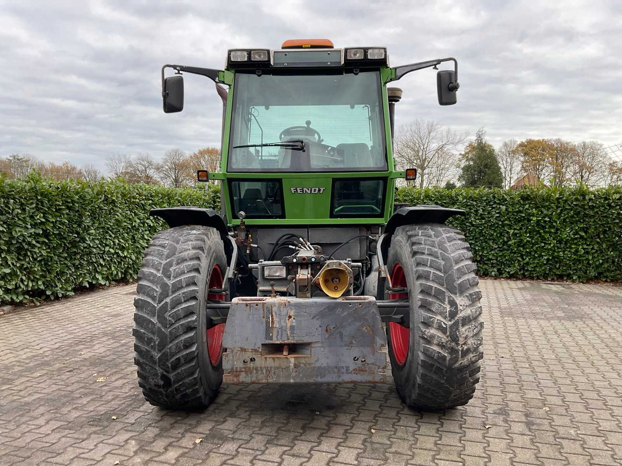 2001 FENDT XYLON 520 ALL-WHEEL DRIVE FARM TRACTOR - Tractor: foto 4 2001 FENDT XYLON 520 ALL-WHEEL DRIVE FARM TRACTOR - Tractor: foto 4