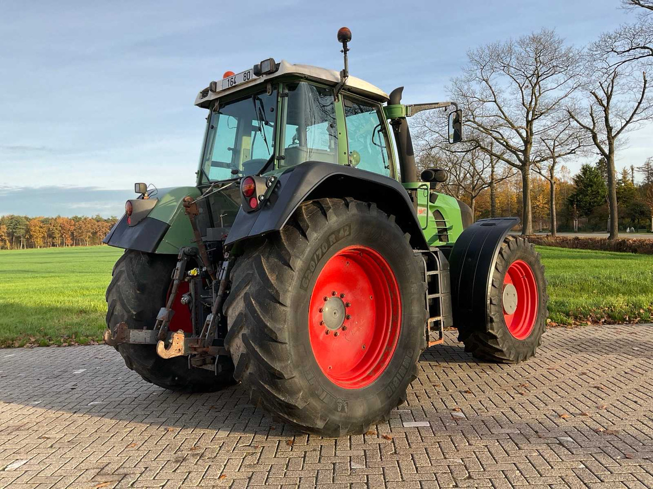 2004 FENDT 916 VARIO TMS ALL-WHEEL DRIVE AGRICULTURAL TRACTOR - Tractor: foto 5 2004 FENDT 916 VARIO TMS ALL-WHEEL DRIVE AGRICULTURAL TRACTOR - Tractor: foto 5
