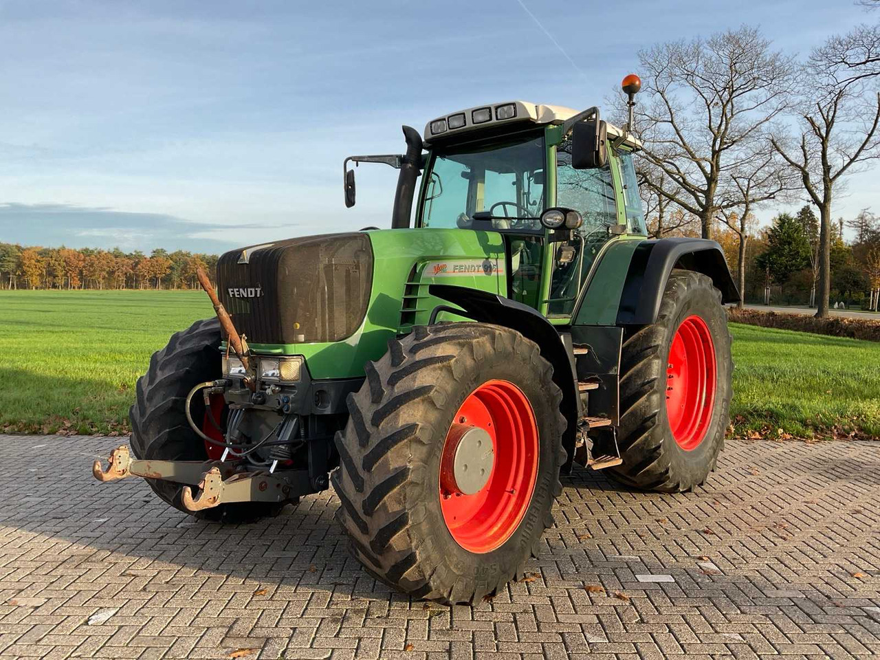 2004 FENDT 916 VARIO TMS ALL-WHEEL DRIVE AGRICULTURAL TRACTOR - Tractor: foto 1 2004 FENDT 916 VARIO TMS ALL-WHEEL DRIVE AGRICULTURAL TRACTOR - Tractor: foto 1
