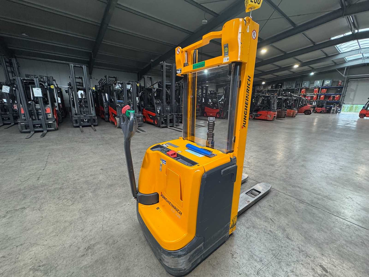 2013 JUNGHEINRICH EJC220 2,000KG STACKER PALLET TRUCK ANT FREE LIFT - Carretilla elevadora: foto 3 2013 JUNGHEINRICH EJC220 2,000KG STACKER PALLET TRUCK ANT FREE LIFT - Carretilla elevadora: foto 3
