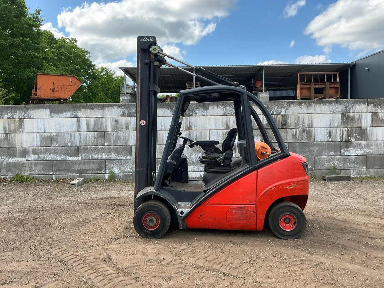 2013 LINDE H25T FORKLIFT TRUCK - Carretilla elevadora: foto 2 2013 LINDE H25T FORKLIFT TRUCK - Carretilla elevadora: foto 2