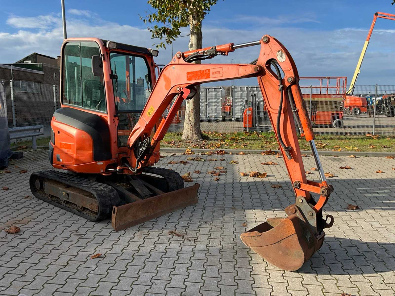 2015 KUBOTA U27-4GL MINI EXCAVATOR - Miniexcavadora: foto 4 2015 KUBOTA U27-4GL MINI EXCAVATOR - Miniexcavadora: foto 4