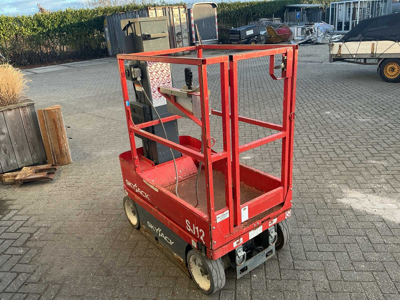 Plataforma elevadora 2015 SKYJACK SJ12 AERIAL PLATFORM: foto 6