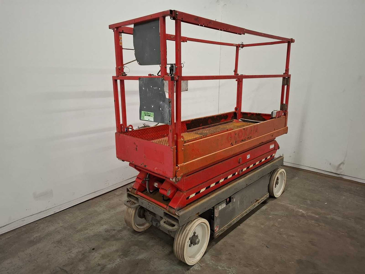 2016 SKYJACK SJ3220 AERIAL PLATFORM - Plataforma elevadora: foto 1 2016 SKYJACK SJ3220 AERIAL PLATFORM - Plataforma elevadora: foto 1