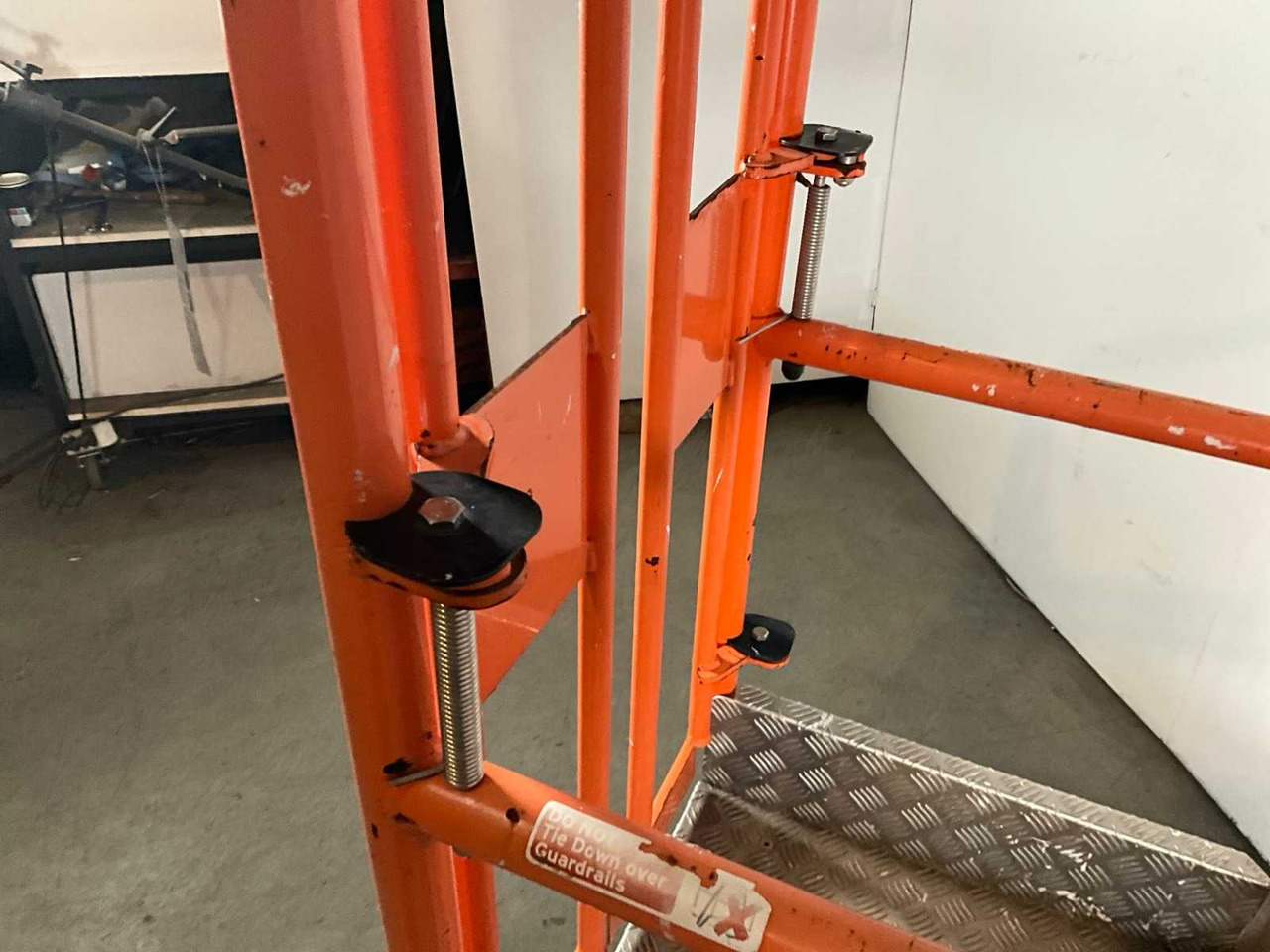 2017 JLG ECOLIFT 50 PASSENGER LIFT 3,5M MANUAL - Plataforma elevadora: foto 2 2017 JLG ECOLIFT 50 PASSENGER LIFT 3,5M MANUAL - Plataforma elevadora: foto 2