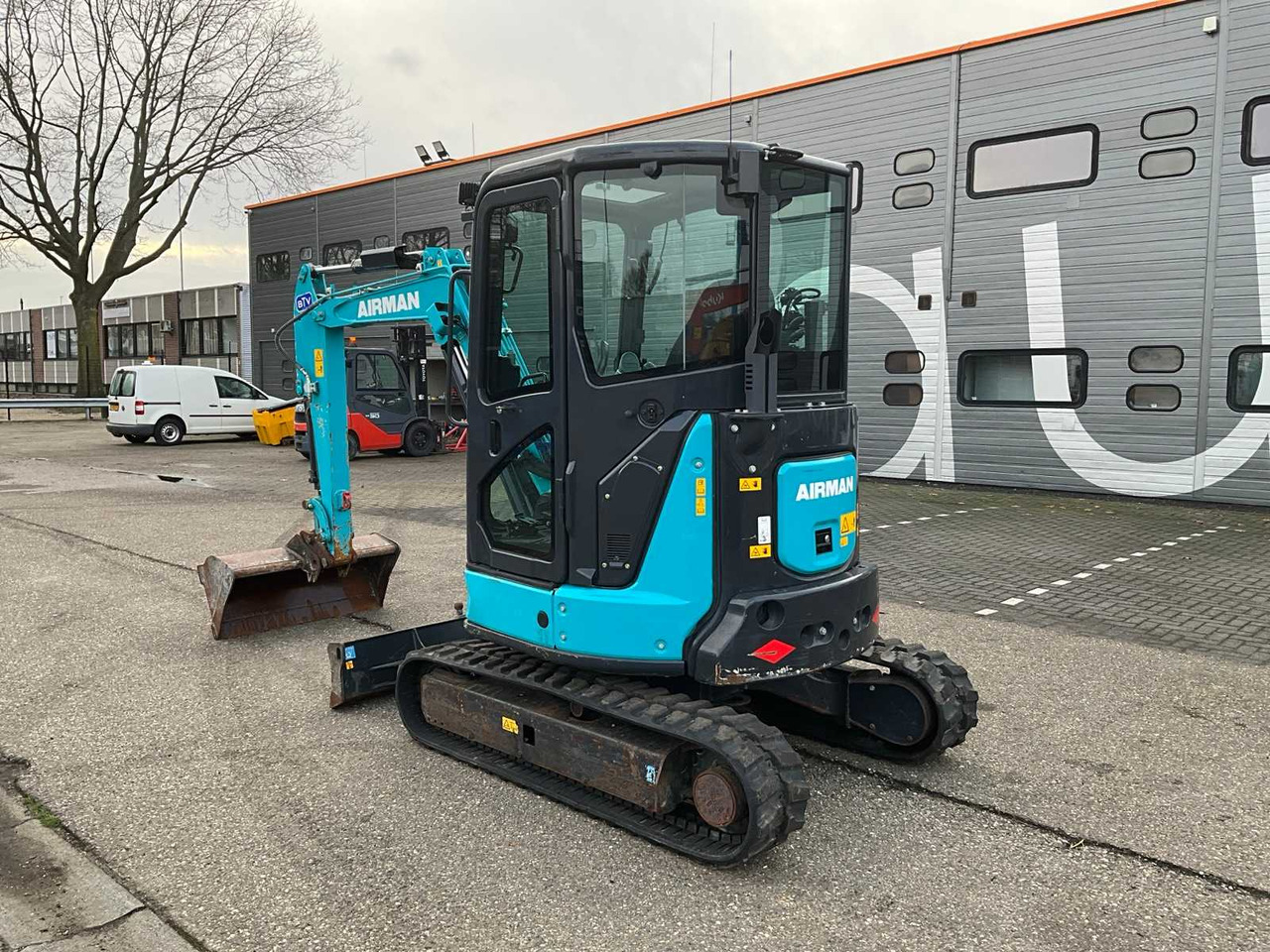 2023 AIRMAN AX33U-7 MIDI EXCAVATOR - Excavadora: foto 3 2023 AIRMAN AX33U-7 MIDI EXCAVATOR - Excavadora: foto 3