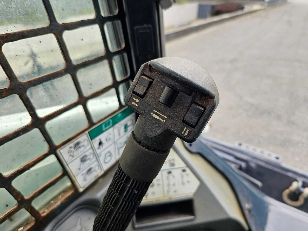 Minicargadora de cadenas 2023 BOBCAT S450 SKID STEER LOADER: foto 19