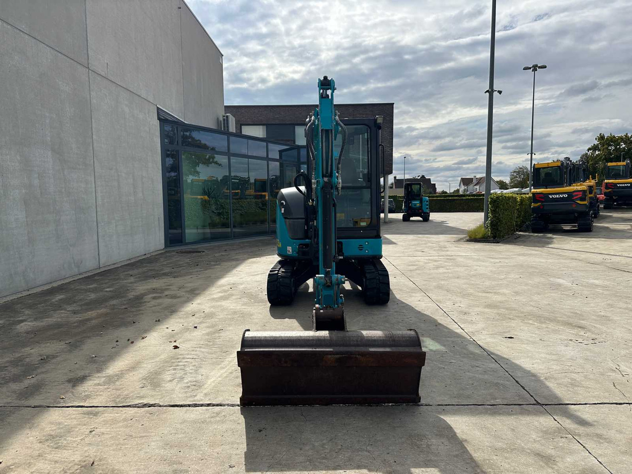 AIRMAN - 2023 - AX33U-7 - MIDI EXCAVATOR - Excavadora: foto 2 AIRMAN - 2023 - AX33U-7 - MIDI EXCAVATOR - Excavadora: foto 2