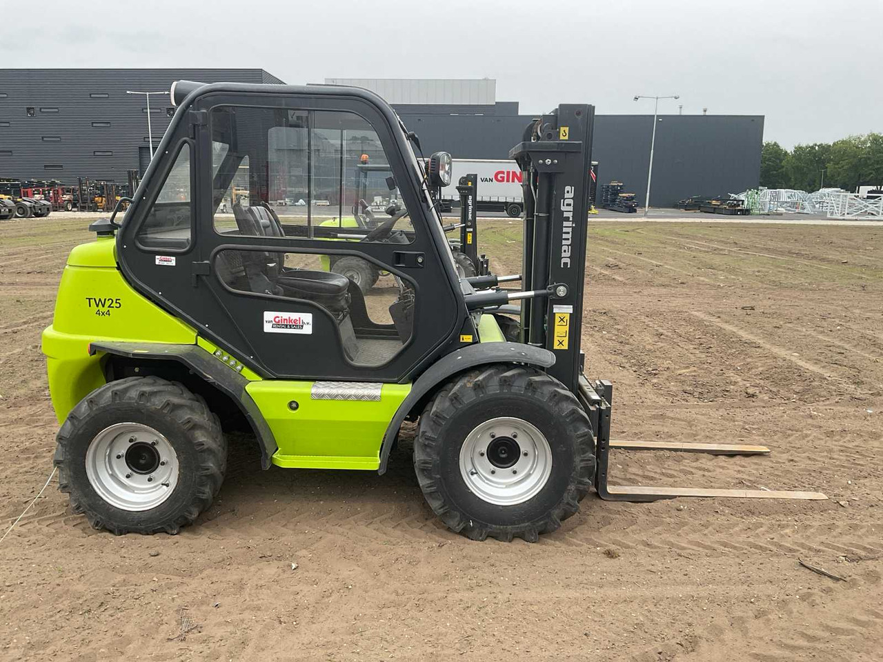 ARGIMAC TW25 4X4 ROUGH TERRAIN FORKLIFT - Carretilla elevadora: foto 4 ARGIMAC TW25 4X4 ROUGH TERRAIN FORKLIFT - Carretilla elevadora: foto 4