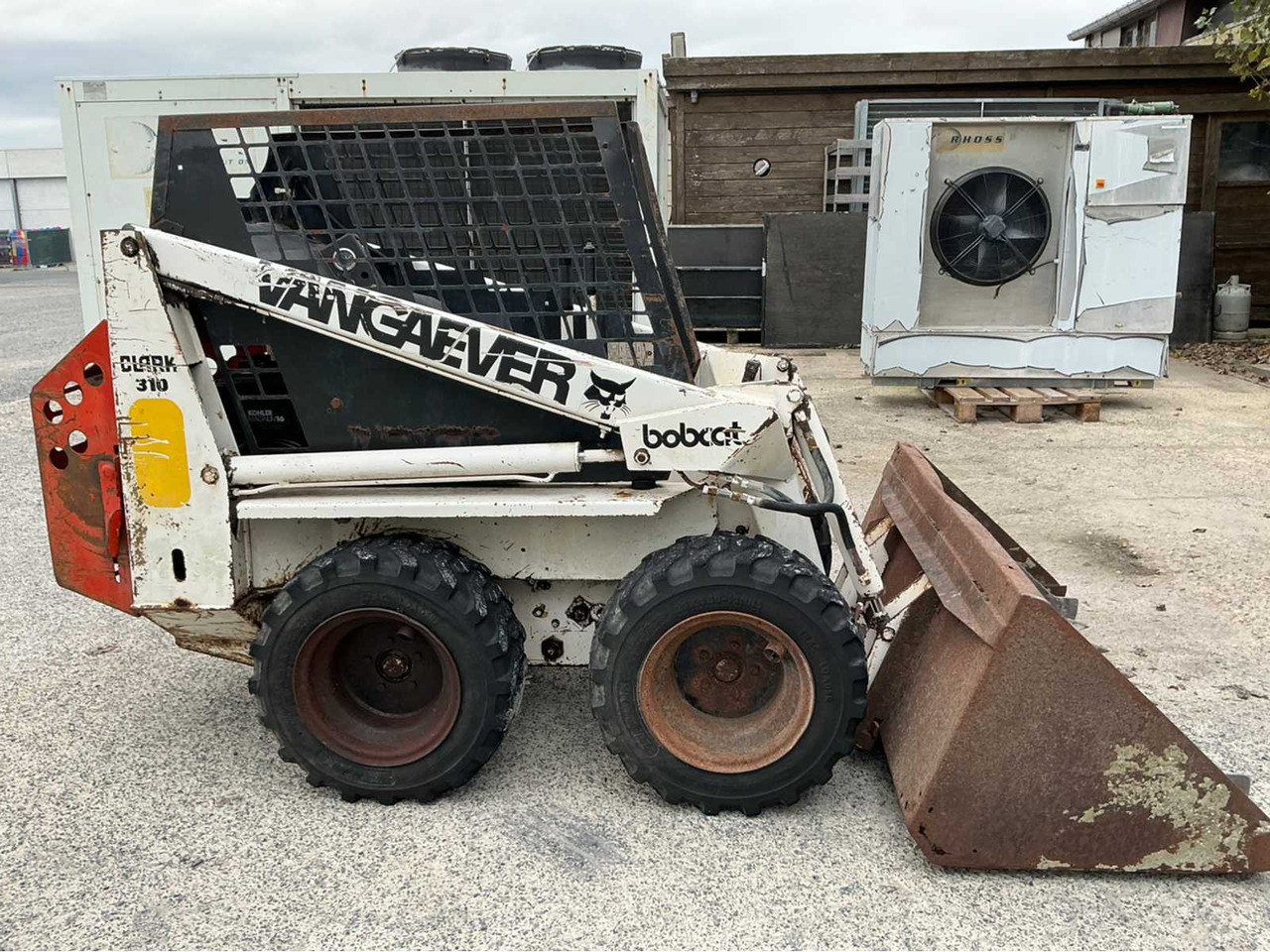 BOBCAT 310 SKID STEER LOADER - Minicargadora de cadenas: foto 5 BOBCAT 310 SKID STEER LOADER - Minicargadora de cadenas: foto 5