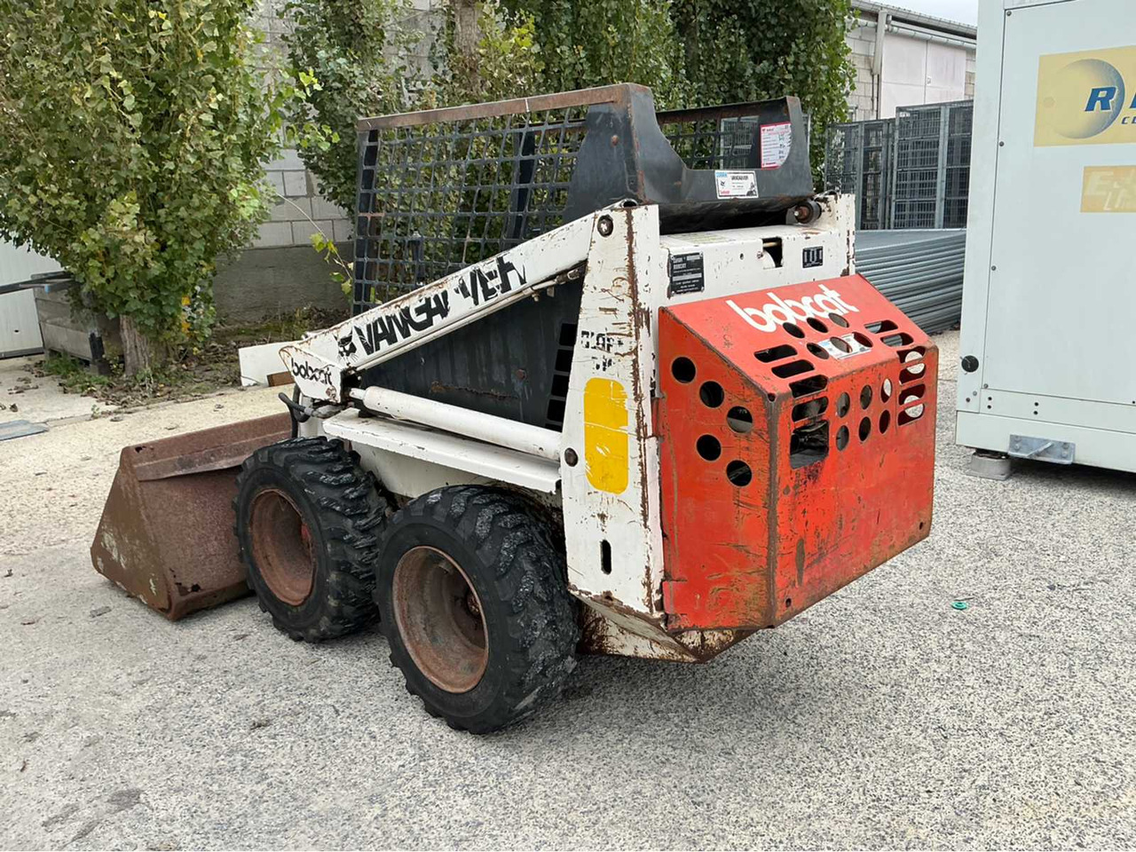 BOBCAT 310 SKID STEER LOADER - Minicargadora de cadenas: foto 3 BOBCAT 310 SKID STEER LOADER - Minicargadora de cadenas: foto 3