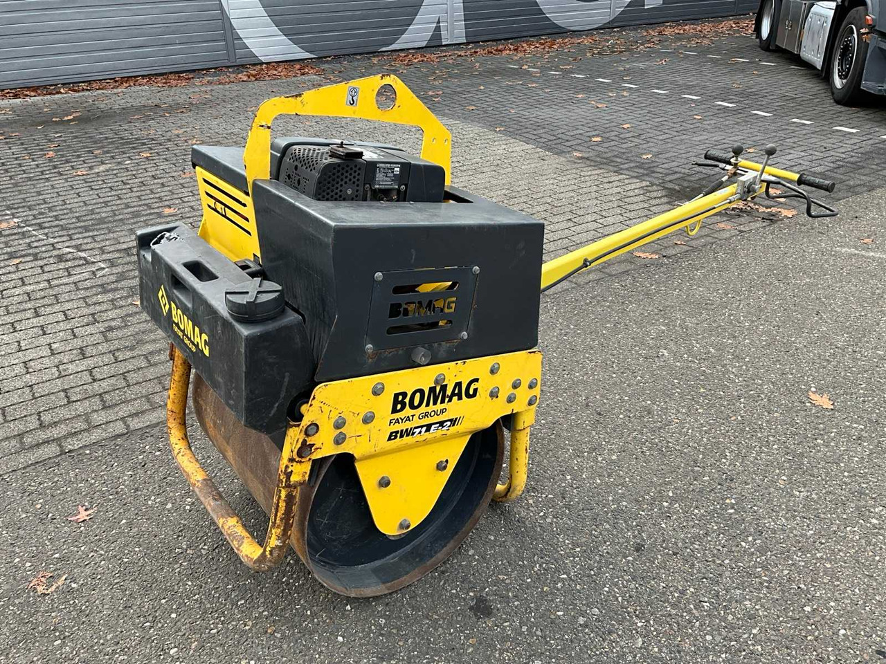 Bomag BW71E-2 - Compactador: foto 1 Bomag BW71E-2 - Compactador: foto 1