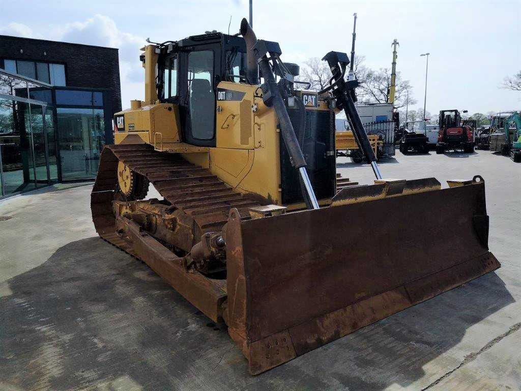 CATERPILLAR D6T LGP - Bulldozer: foto 4 CATERPILLAR D6T LGP - Bulldozer: foto 4