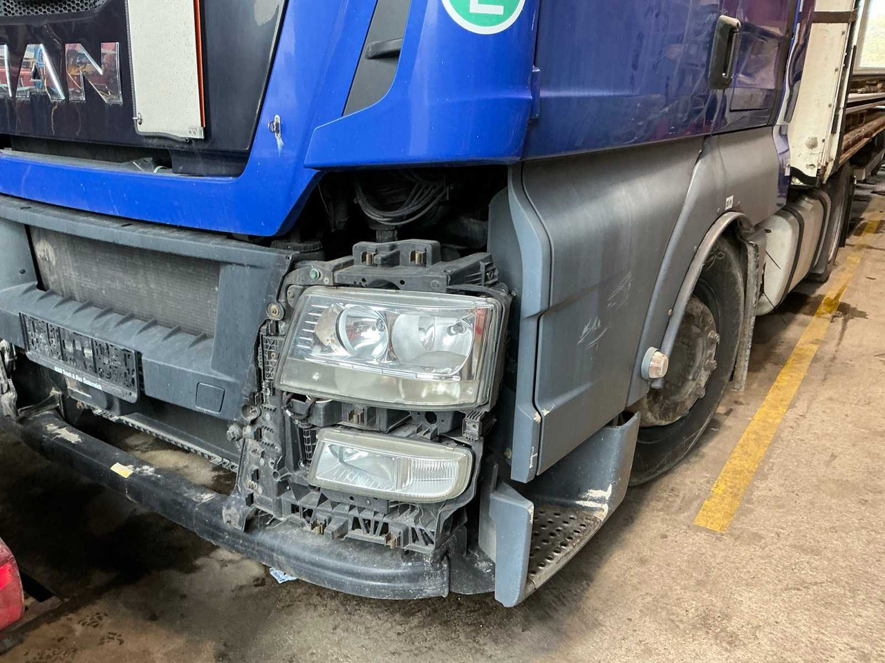 2015 MAN TGX TRACTOR UNIT INCLUDING TRAILER - Camión: foto 3 2015 MAN TGX TRACTOR UNIT INCLUDING TRAILER - Camión: foto 3